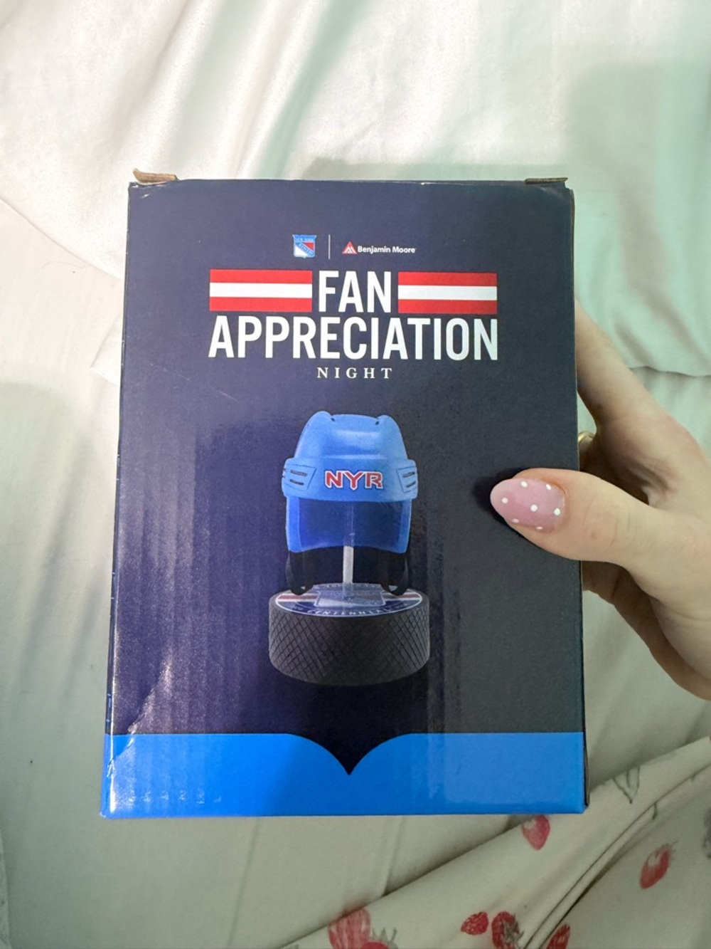 Blue New York Rangers Stand - Fan Appreciation